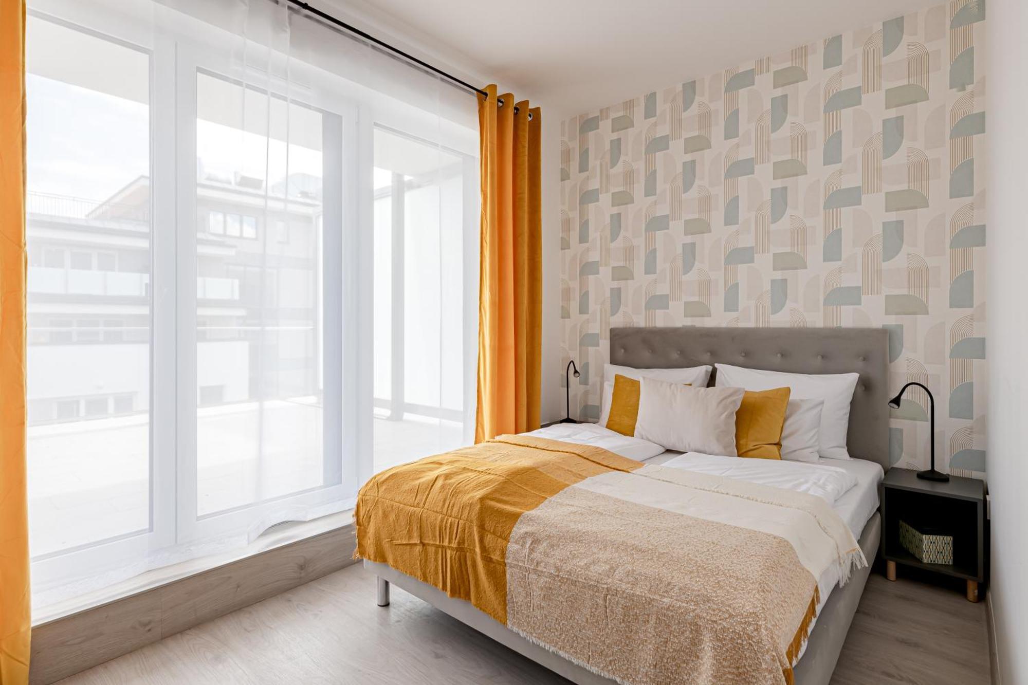 Westside Garden Apartments By Urbanrent Budapest Esterno foto